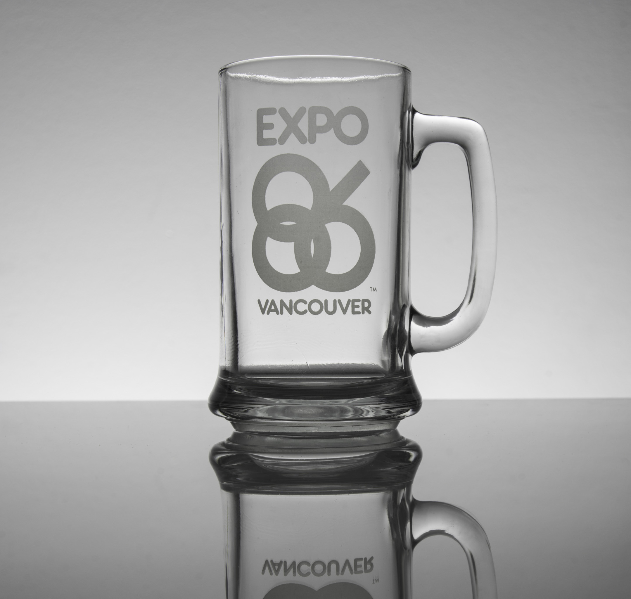 EXPO_7618sm